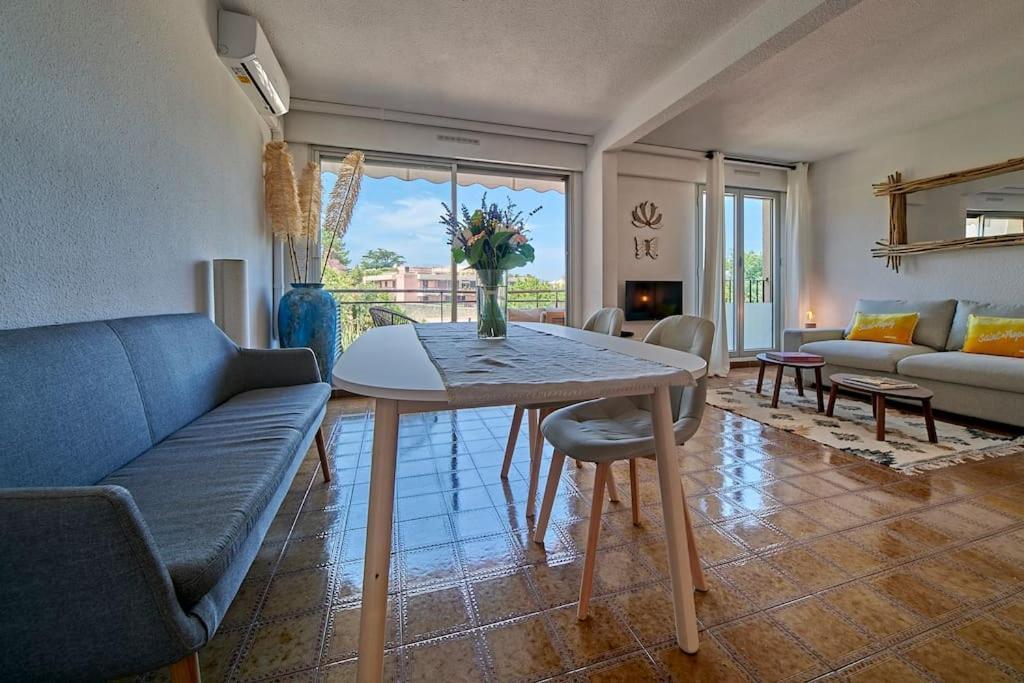 Sunrise -Swimming-Pool-Saint-Tropez Center-Parking 아파트 외부 사진